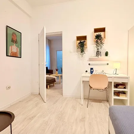 Your Perfect Escape - Bright And Elegant 2br In The Historic Heart Apartment Bucharest