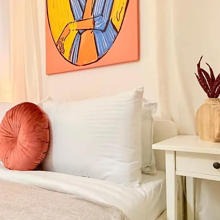 Your Perfect Escape - Bright And Elegant 2br In The Historic Heart * Bucharest